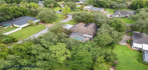 89 PINE FOREST LANE Haines City Florida, 33844 | Stunning Upgraded Pool Home