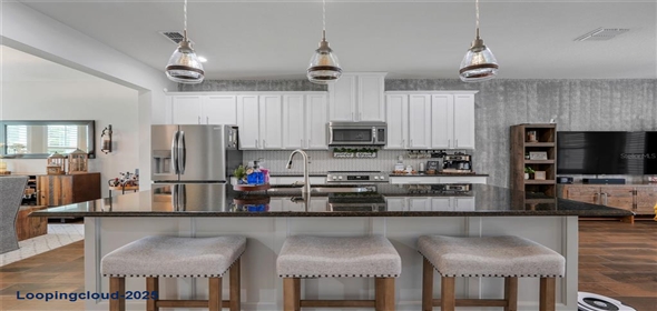 15540 BLACKBEAD STREET Winter Garden Florida, 34787 | Beautiful Home