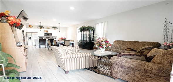 309 E 13TH STREET Apopka Florida, 32703 | Stunning 3 bedrooms, 2 bathrooms Home