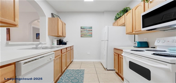 2821 ALMATON LOOP #105 Kissimmee Florida, 34747 | Exclusive Condo for Sale