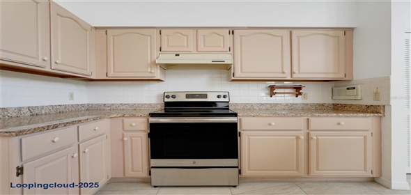 1517 ABBERTON DRIVE Orlando Florida, 32837 | Prime Location in Southcase