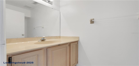 1517 ABBERTON DRIVE Orlando Florida, 32837 | Prime Location in Southcase