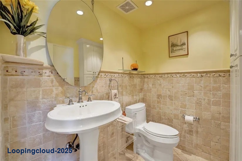 Turnkey Oceanfront Condo with Breathtaking Views – Move-In Ready!