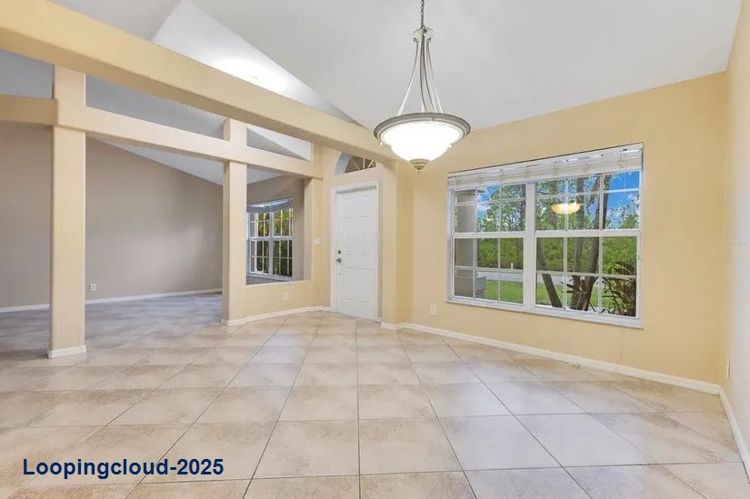 Modern Single-Family Living with Huge Backyard