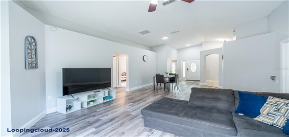 1659 SAGE CREEK CT Orlando Florida, 32824 | Charming Remodeled Home