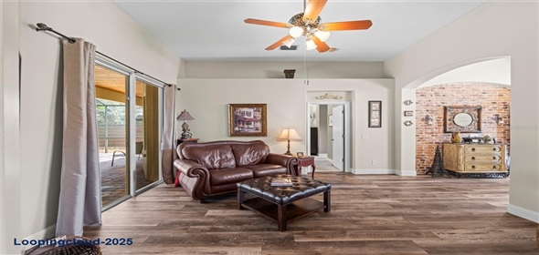 743 STONECREST DRIVE Sarasota Florida, 34232 | Beautiful Gem in the Heart of Sarasota