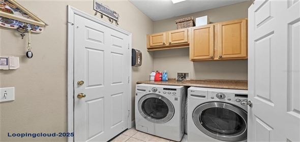 743 STONECREST DRIVE Sarasota Florida, 34232 | Beautiful Gem in the Heart of Sarasota