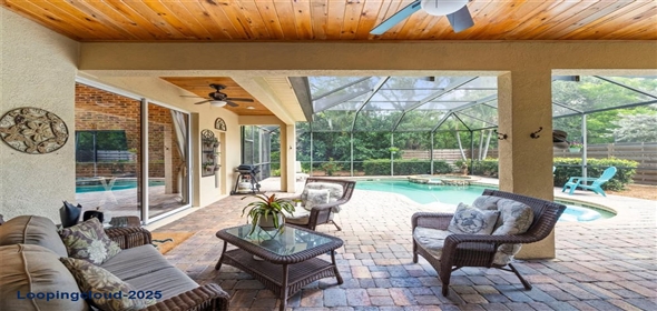 743 STONECREST DRIVE Sarasota Florida, 34232 | Beautiful Gem in the Heart of Sarasota