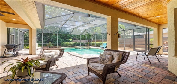 743 STONECREST DRIVE Sarasota Florida, 34232 | Beautiful Gem in the Heart of Sarasota