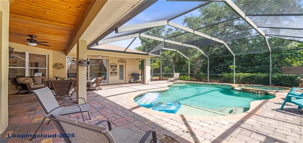 743 STONECREST DRIVE Sarasota Florida, 34232 | Beautiful Gem in the Heart of Sarasota