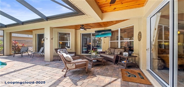 743 STONECREST DRIVE Sarasota Florida, 34232 | Beautiful Gem in the Heart of Sarasota