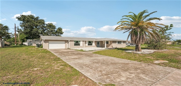 4330 ALLIGATOR DR, Venice Florida, 34293 | Updated 3-Bed Home on Oversized Corner Lot