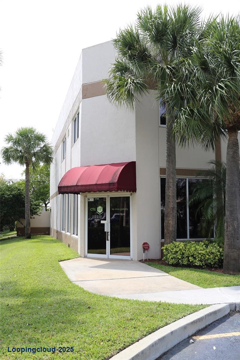 Beautiful Warehouse Office