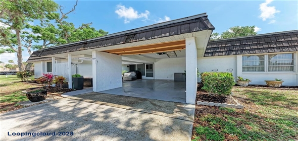 1520 LAKESIDE WAY #147 Sarasota Florida, 34232 | French Provincial Style Villa