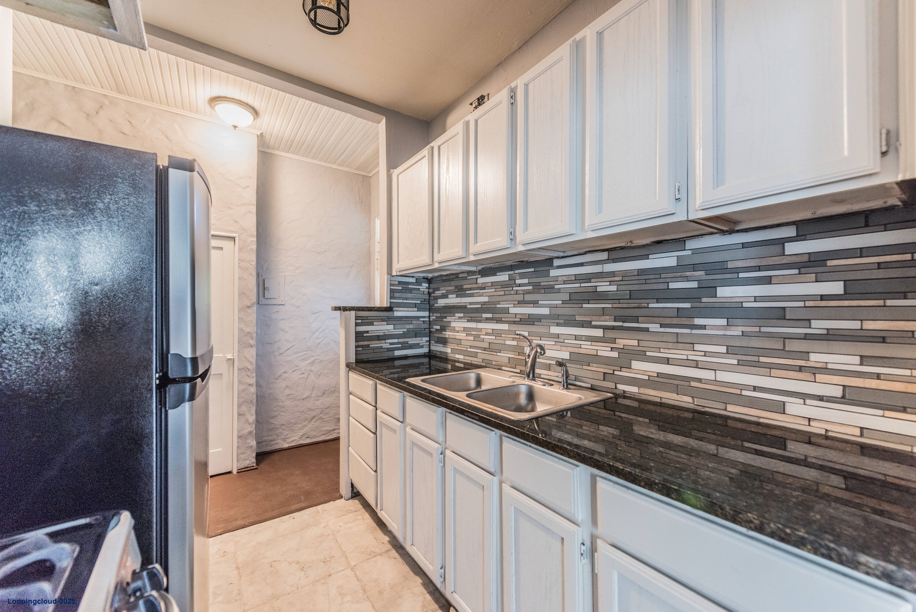 Commercial Property for Sale in Olmos Park Texas 78212