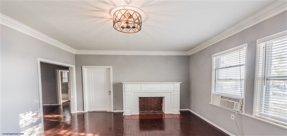 329 WEST HUISACHE AVENUE Olmos Park Texas, 78212 | Charming 12-unit Apartment Building