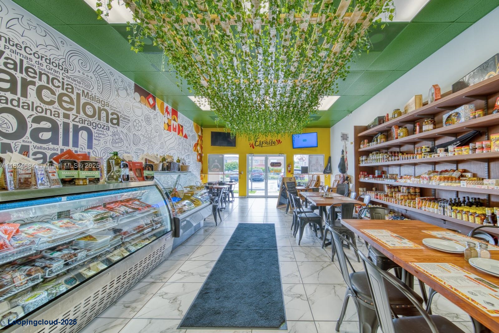 Beautiful Spanish Restaurant in Kendall