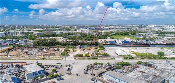 3440 NW North River Dr Miami Florida, 33142 | Great shipyard