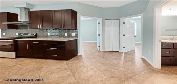 2950 N NORTH ORIENTE AVENUE AVENUE N #N/A Sarasota Florida, 34235 | Exclusive Family Home