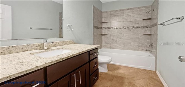 2950 N NORTH ORIENTE AVENUE AVENUE N #N/A Sarasota Florida, 34235 | Exclusive Family Home