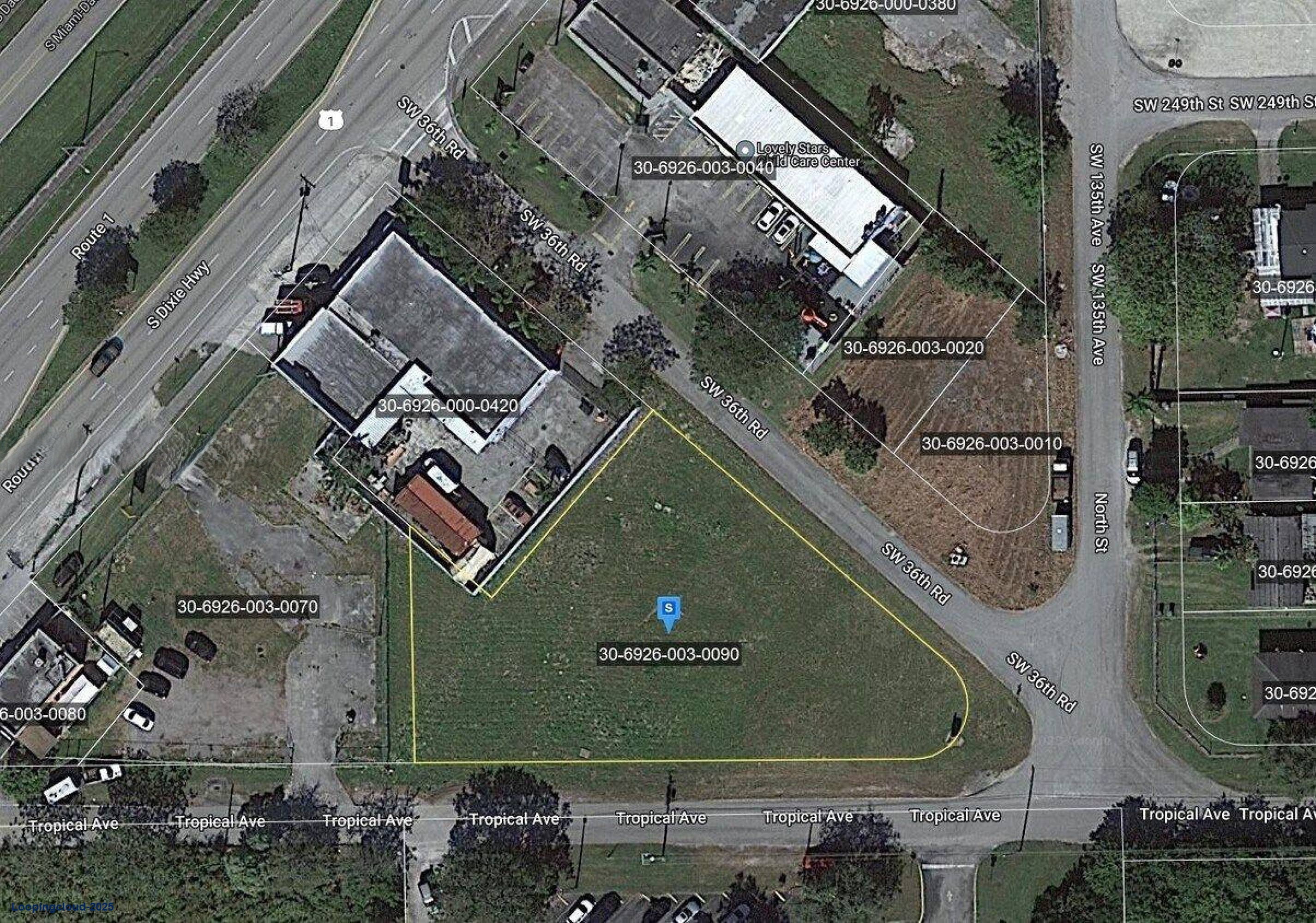 Premier Mixed-Use Multifamily