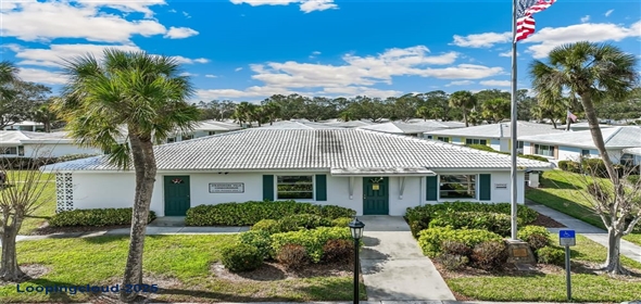 1873 UNIVERSITY PLACE #135 Sarasota Florida, 34235 | Beautiful Home