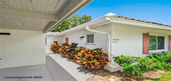 4203 SCHWALBE DRIVE #115 Sarasota Florida, 34235 | Exclusive Home for Sale