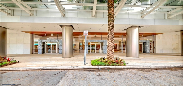 1 SE 3rd Ave Miami Miami Florida, 33131 | Excluisve office