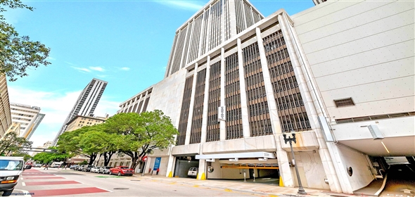 1 SE 3rd Ave Miami Miami Florida, 33131 | Excluisve office