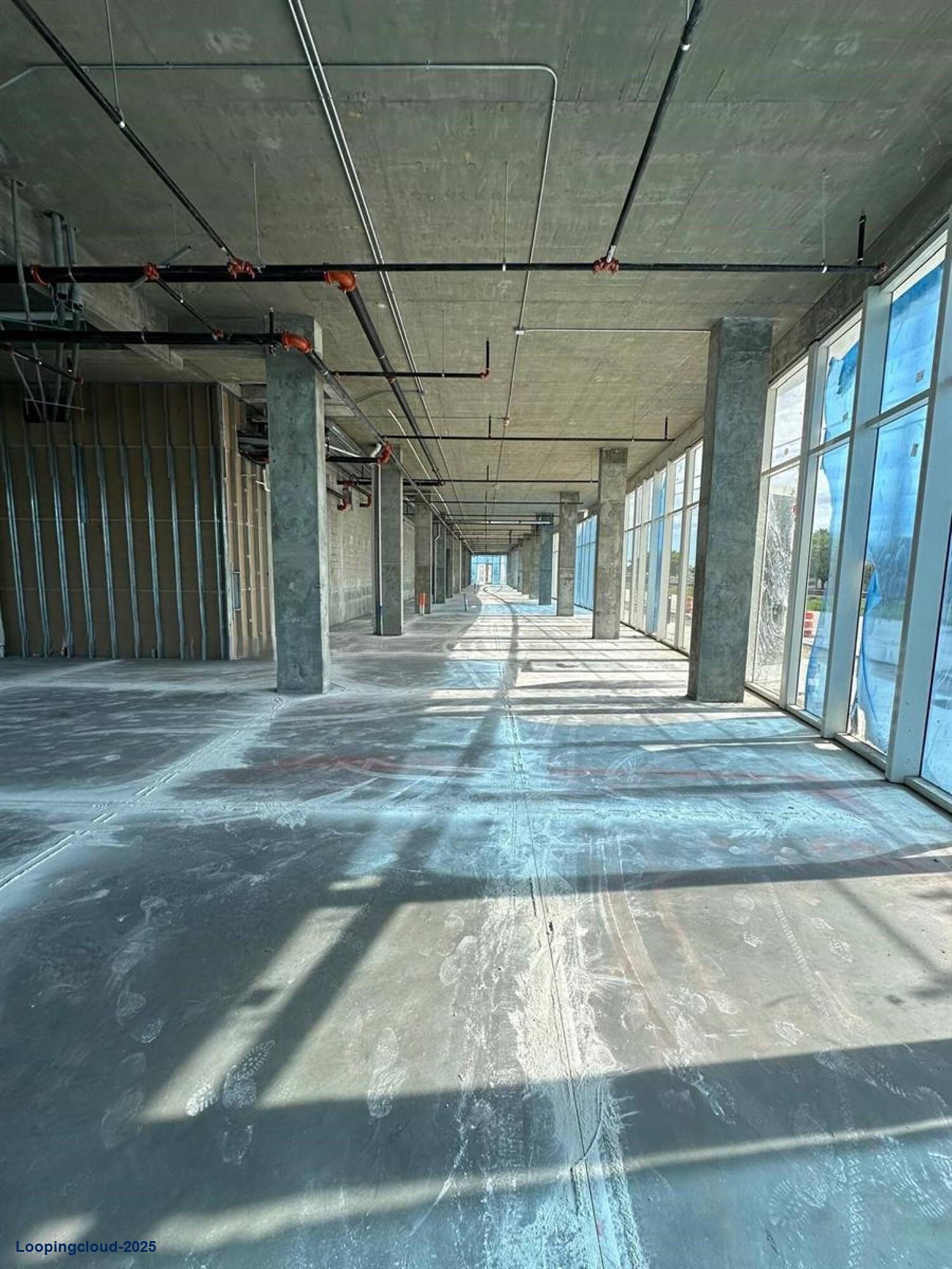 Premium retail space