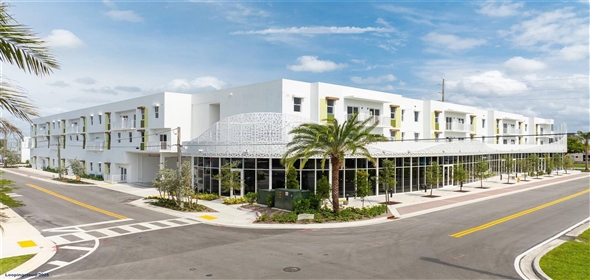 501 N Dixie Highway Hallandale Beach Florida, 33009 | Premium retail space