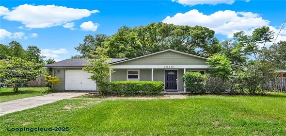 1210 Quintuplet Dr Casselberry Florida, 32707 | Fully Updated Casselberry Beauty