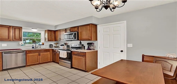 1210 Quintuplet Dr Casselberry Florida, 32707 | Fully Updated Casselberry Beauty