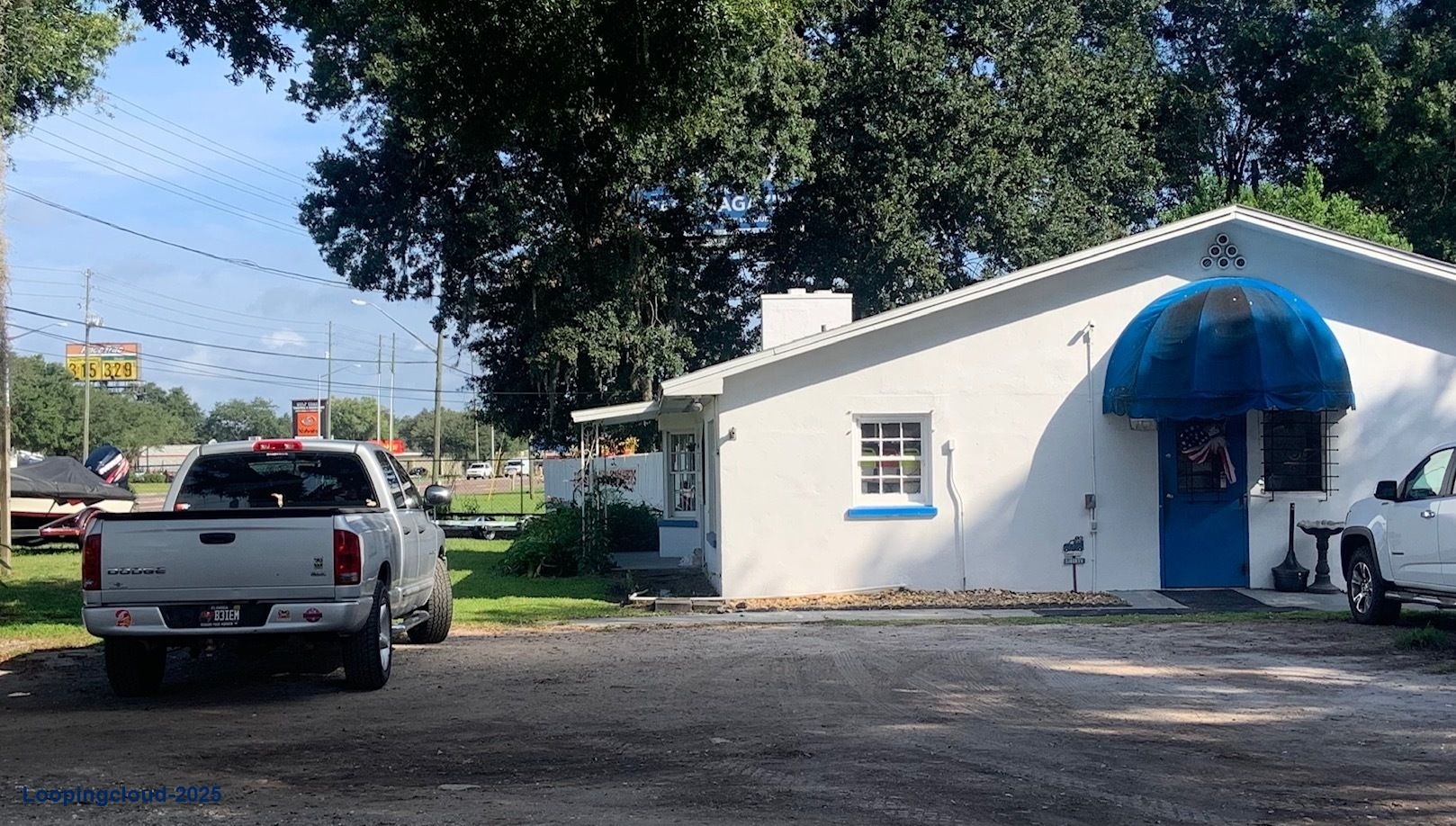 2,458 SF Free Standing Retail- High Visibility on US41 in Tampa Metro