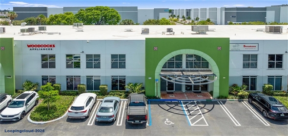 7774 NW 46th St Doral Florida, 33166 | Beautiful Warehouse Office