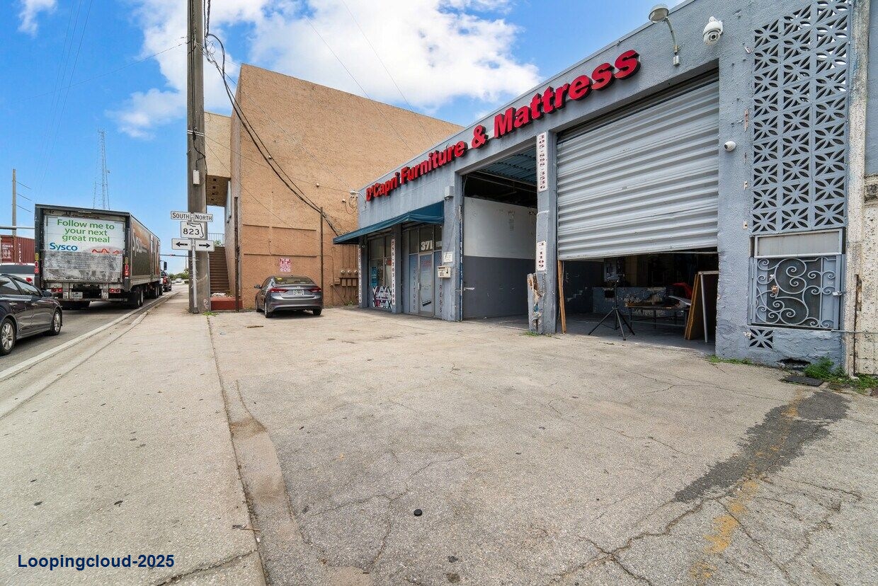 Warehouse for Sale in Hialeah Florida 33010