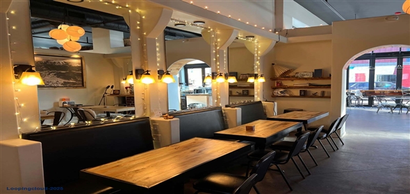 200 South San Francisco Street Flagstaff Arizona, 86001 | Fully Equipped Turn‑Key Coffee Lounge