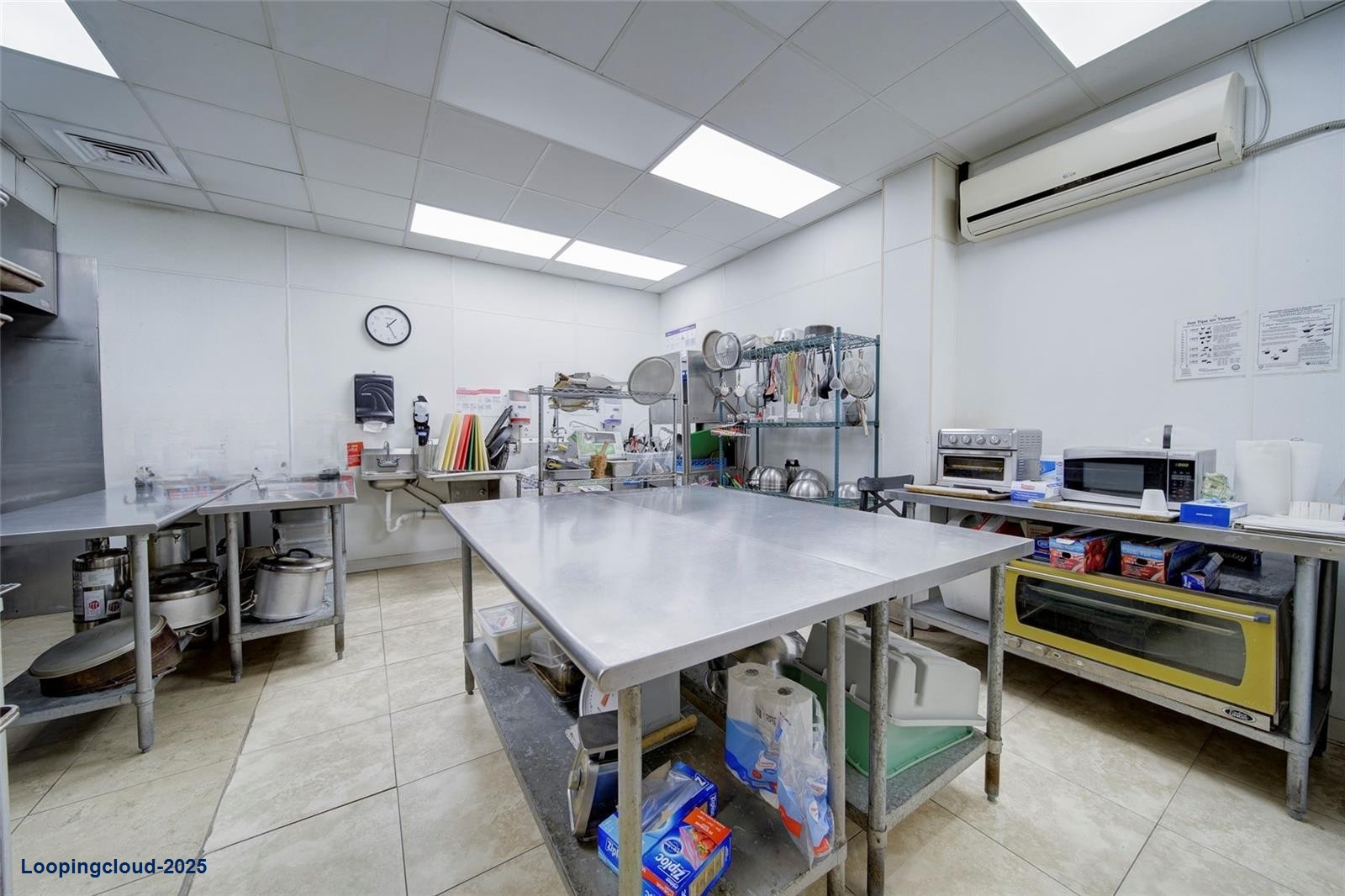 Great Commercial Kitchen