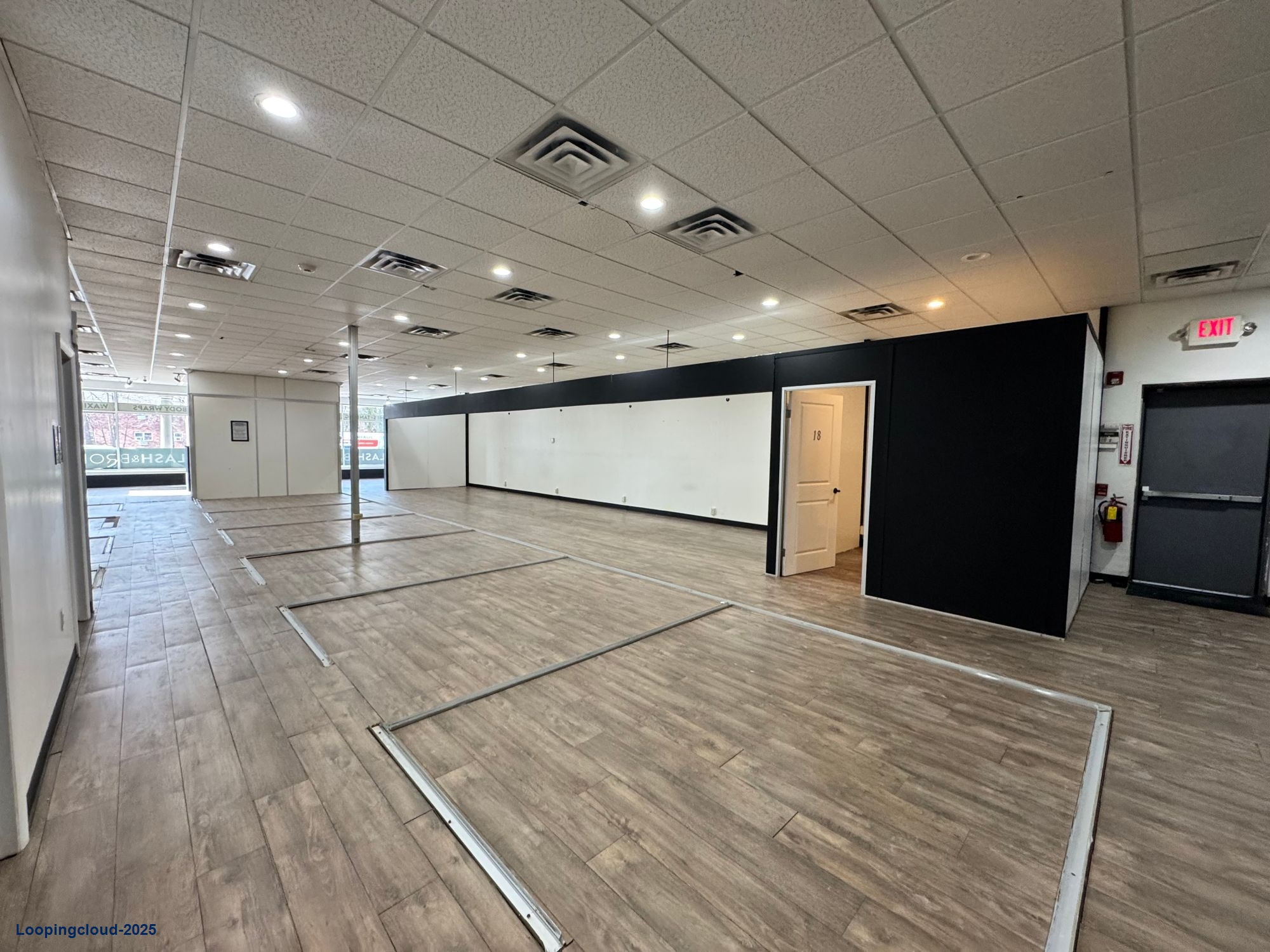 Hudson Valley, NYS - Free Standing- near Home Depot & Adams