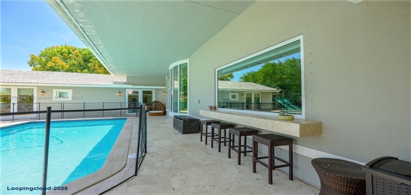 16001 SW 77th Ct Palmetto Bay Florida, 33157 | Luxurious Single Family Home