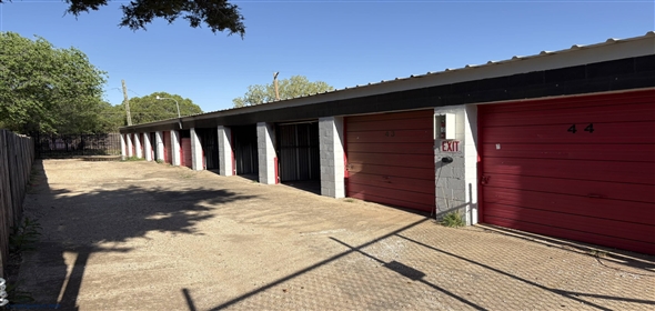 2002 Avenue S Lubbock Texas, 79411 | Smart Drop Self Storage