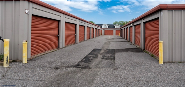 721 N McKenzie St Foley Alabama, 36535 | Southern Storage of Foley