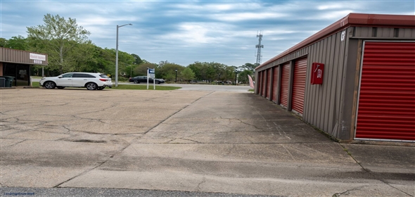 721 N McKenzie St Foley Alabama, 36535 | Southern Storage of Foley