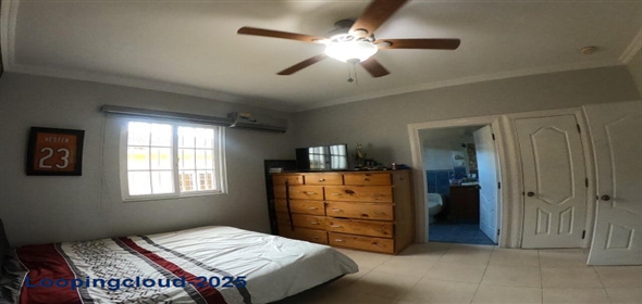 Residencial Huacas Avenida Via Centenario Calle Tercera A A-8 Panama City Panamá Province, 07101 | Exclusive in Av Centenario - Hermosa Casa en Avenida Centenario