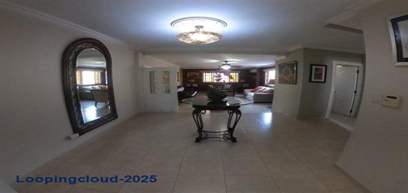 Residencial Huacas Avenida Via Centenario Calle Tercera A A-8 Panama City Panamá Province, 07101 | Exclusive in Av Centenario - Hermosa Casa en Avenida Centenario
