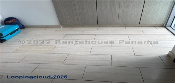Grand Tower Avenida Punta Chiriqui Torre B 40H Chiriqui Chiriqui, 04004 | Increible Apartamento - Stunning Apartment