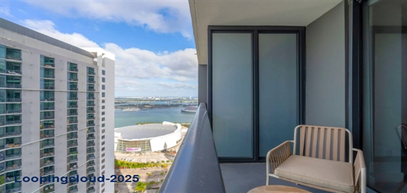 601 NE 6th St, Unit# 3709 Miami Florida, 33132 | Beautiful Condo