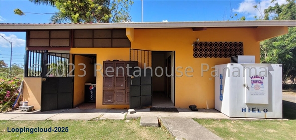 EL Galeon Carretera Rio Hato Cocle Cocle, 02007 | Exclusiva Propiedad Comercial - Convenient Commercial Property
