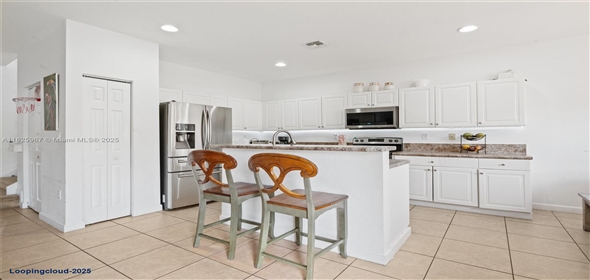 24326 SW 114th Path Homestead Florida, 33032 | 24326 SW 114th Path