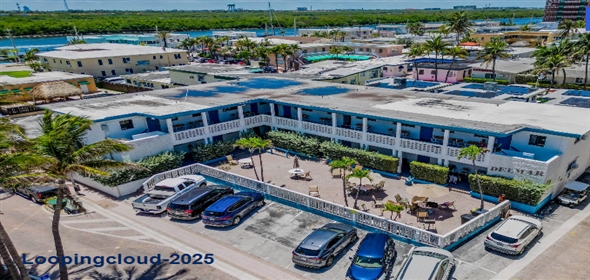 315 Arthur St Hollywood Florida, 33019 | Beautiful Hotel